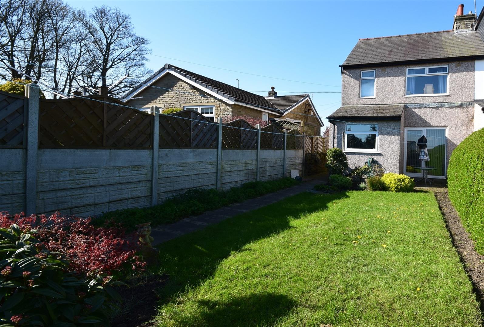 Property details Castle Avenue, Rastrick, Brighouse HD6 WS Residential